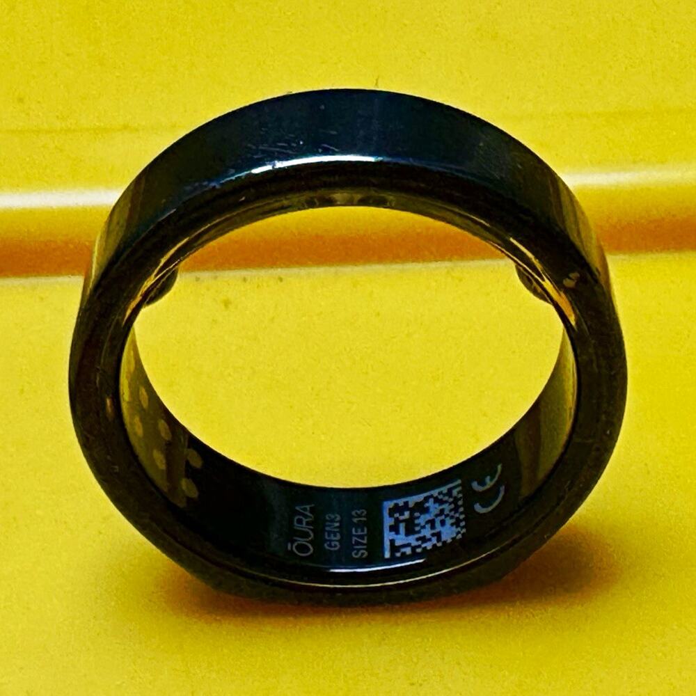 Oura Gen3 Smart Ring Activity Tracker, Black, Size 13, Unisex Adults No charger!